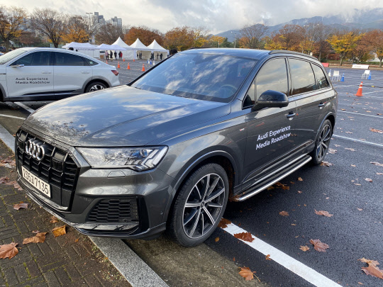아우디 Q7 55 TFSI 콰트로 프리미엄. <이상현 기자>